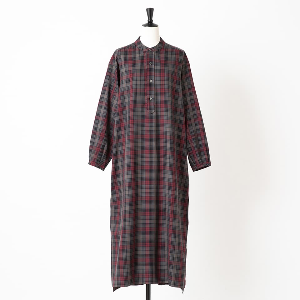 BAND COLLAR ONE-PIECE