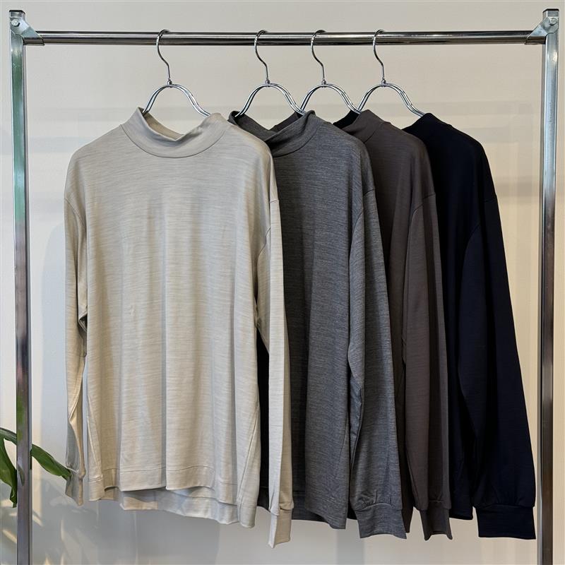 WHASHABLE WOOL MOCK NECK