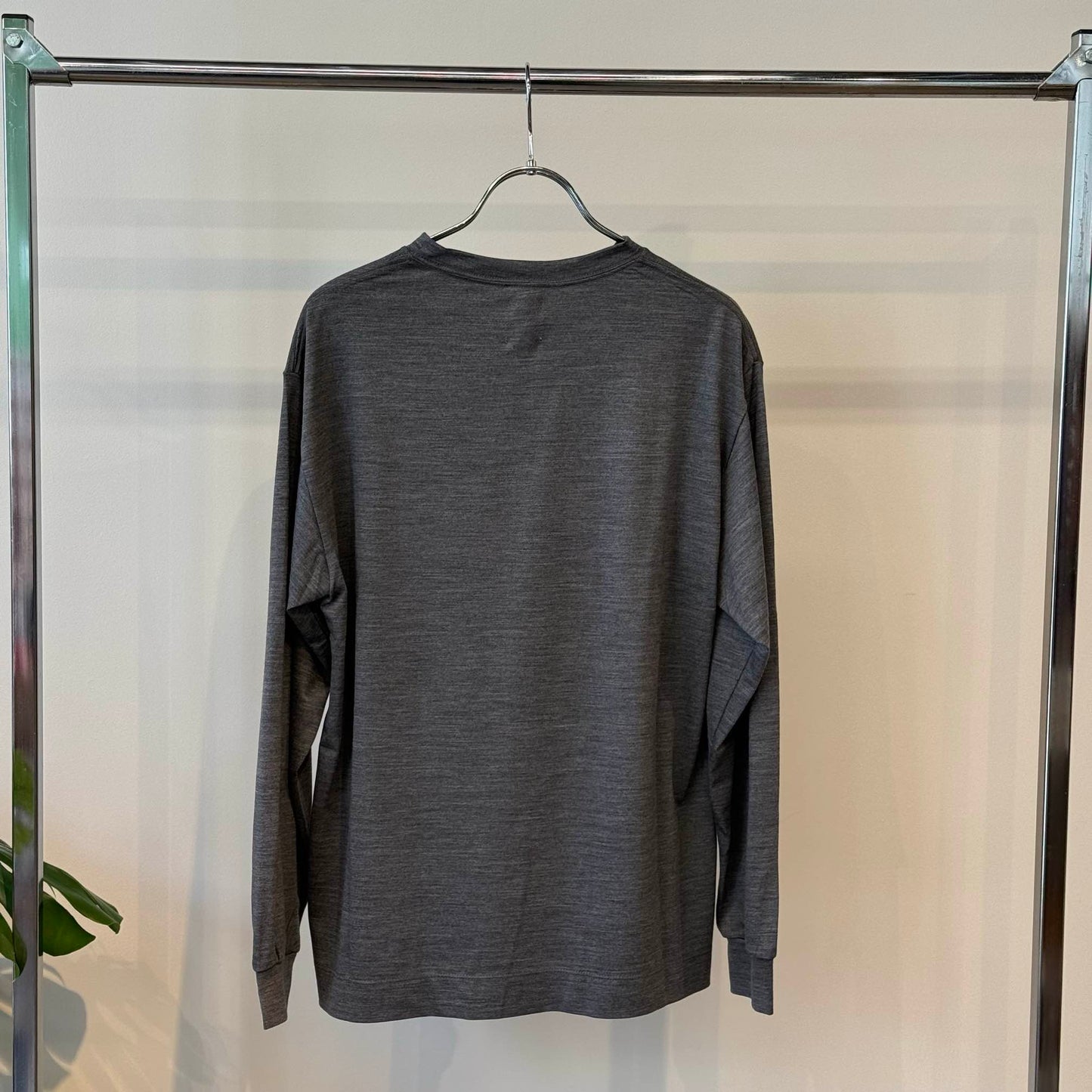 WHASHABLE WOOL CREW NECK