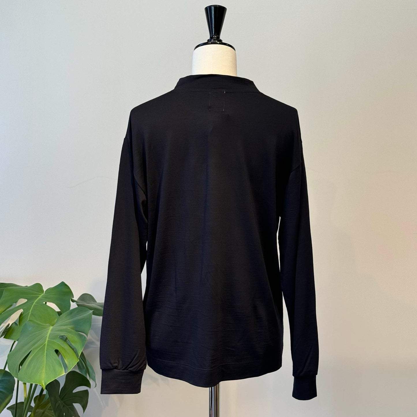 WHASHABLE WOOL MOCK NECK