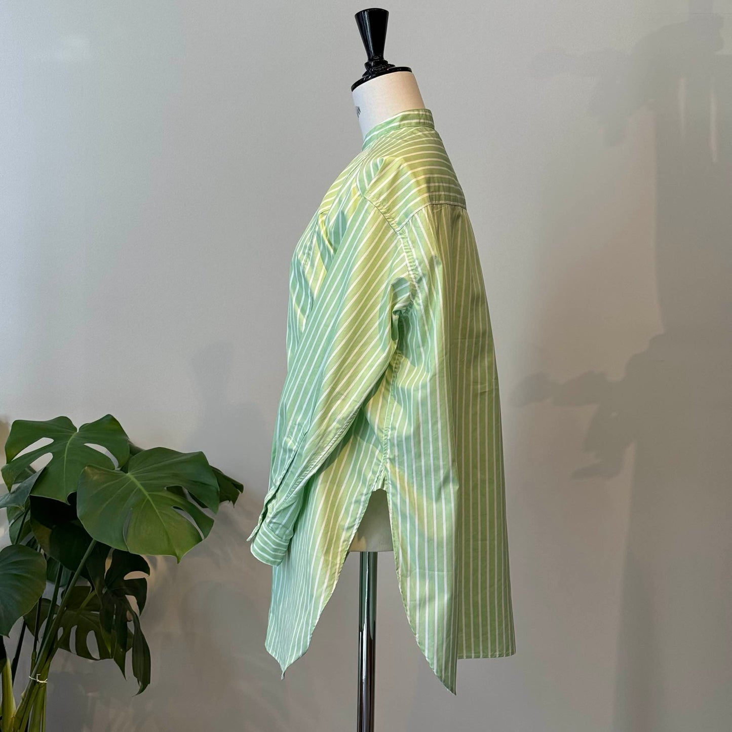 BAND COLLAR SHIRT by ALUMO