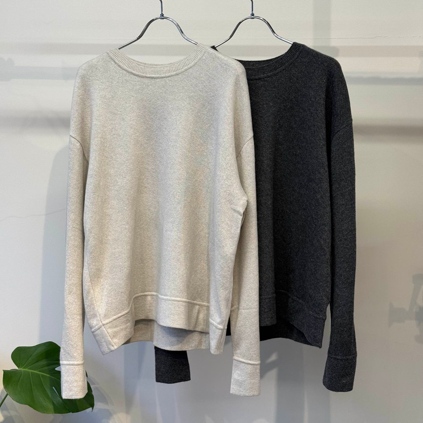 【MORE30%OFF!!】CASHMERE BIAS CREW NECK