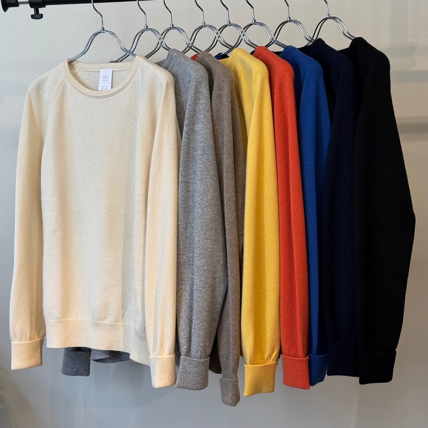 CASHMERE RAGLAN SLEEVE KNIT