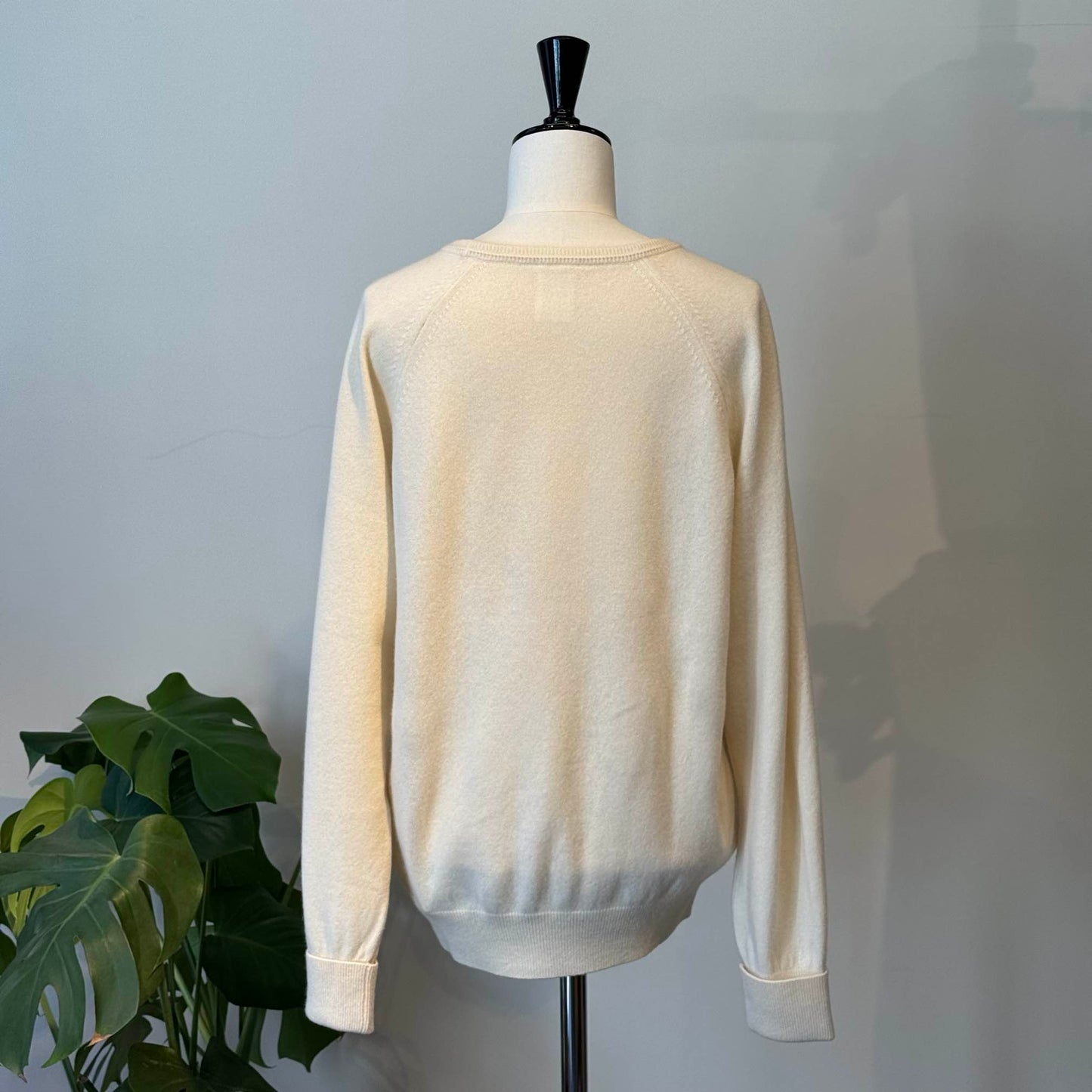 CASHMERE RAGLAN SLEEVE KNIT